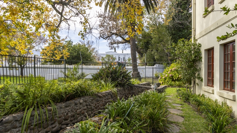 2 Bedroom Property for Sale in Stellenbosch Central Western Cape